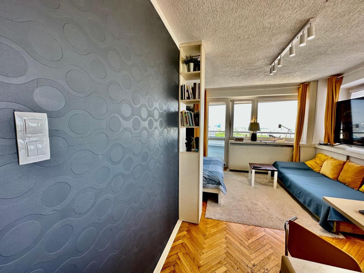 ワルシャワSun Clima/Ac Metro X2 Fast Wifi 500 Mbs 70'Tv Netflix Appletv Hboアパートメント エクステリア 写真