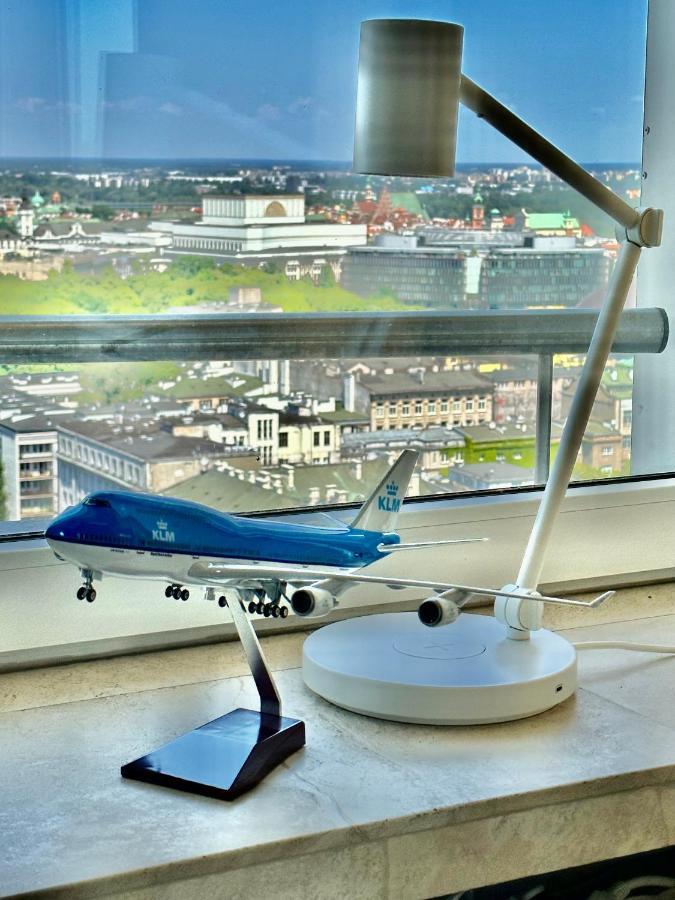ワルシャワSun Clima/Ac Metro X2 Fast Wifi 500 Mbs 70'Tv Netflix Appletv Hboアパートメント エクステリア 写真